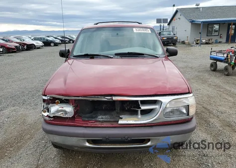 1996 Ford Explorer z USA, uszkodzony, nr VIN 1FMDU34XXTUD07943